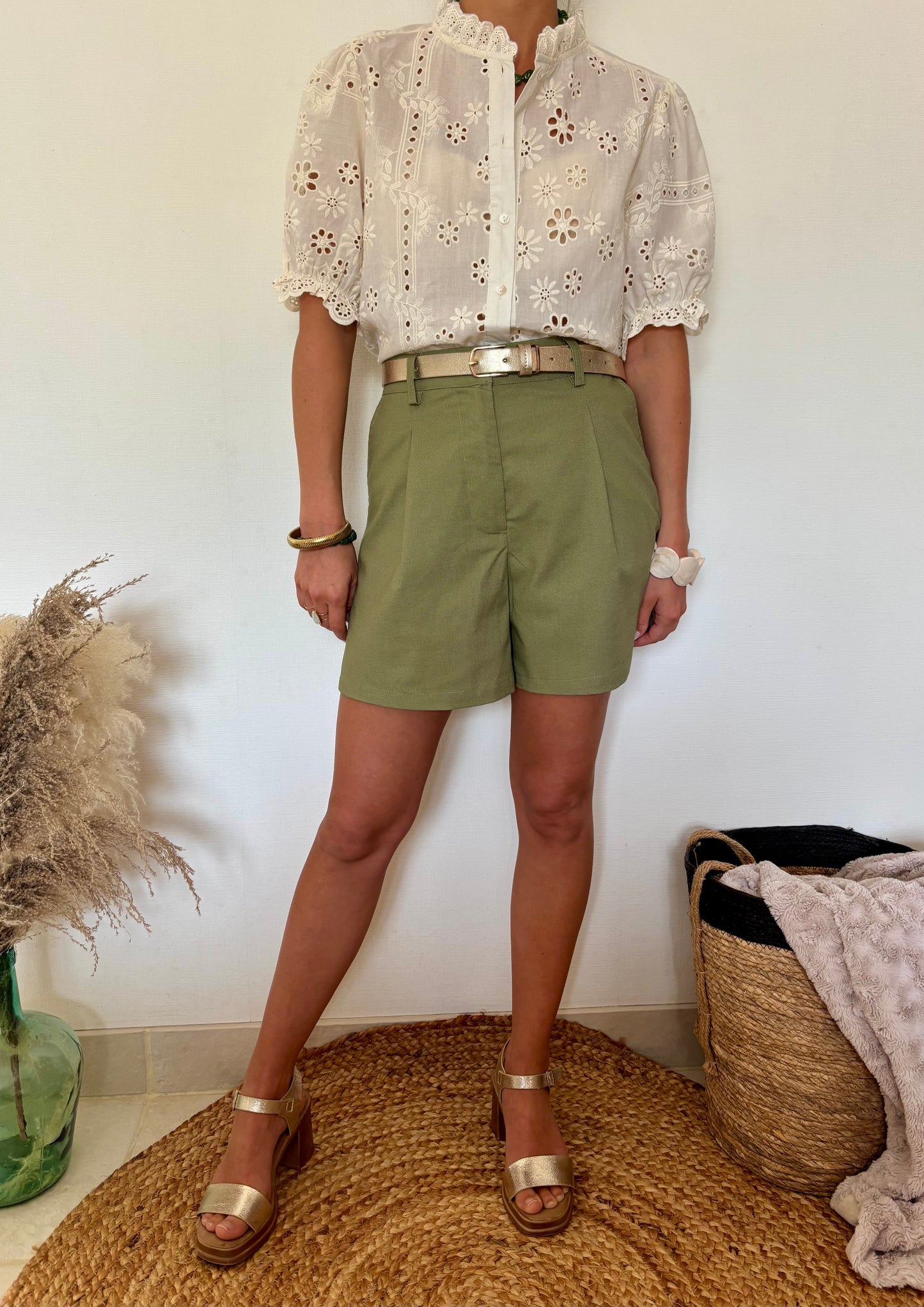Short Kaki