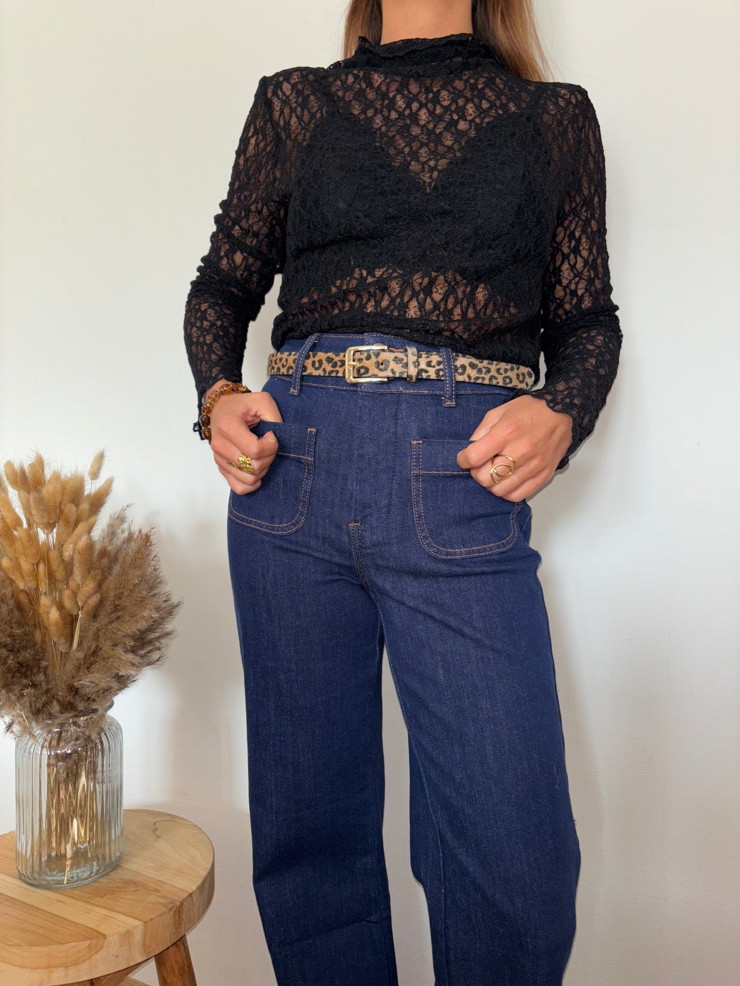 Top en dentelle noir